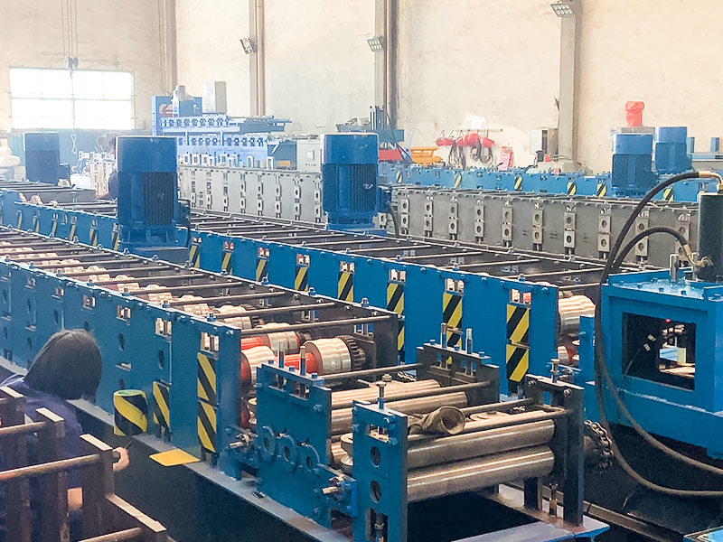 快拼箱横梁冷弯成型机