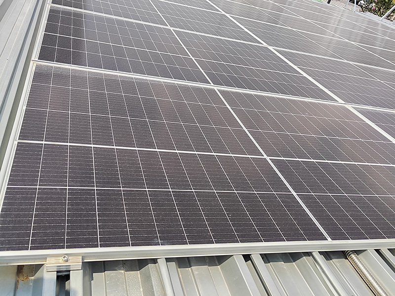 YX25-820 光伏瓦冷弯成型机